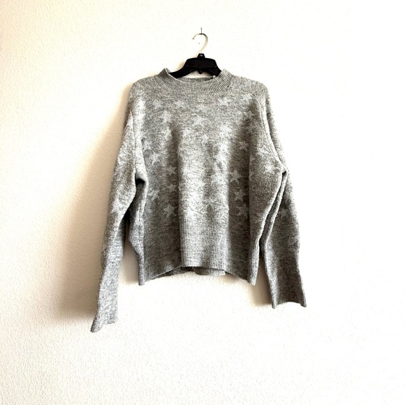 Ann Taylor Sweaters - Ann Taylor Light Gray Women's Sweater